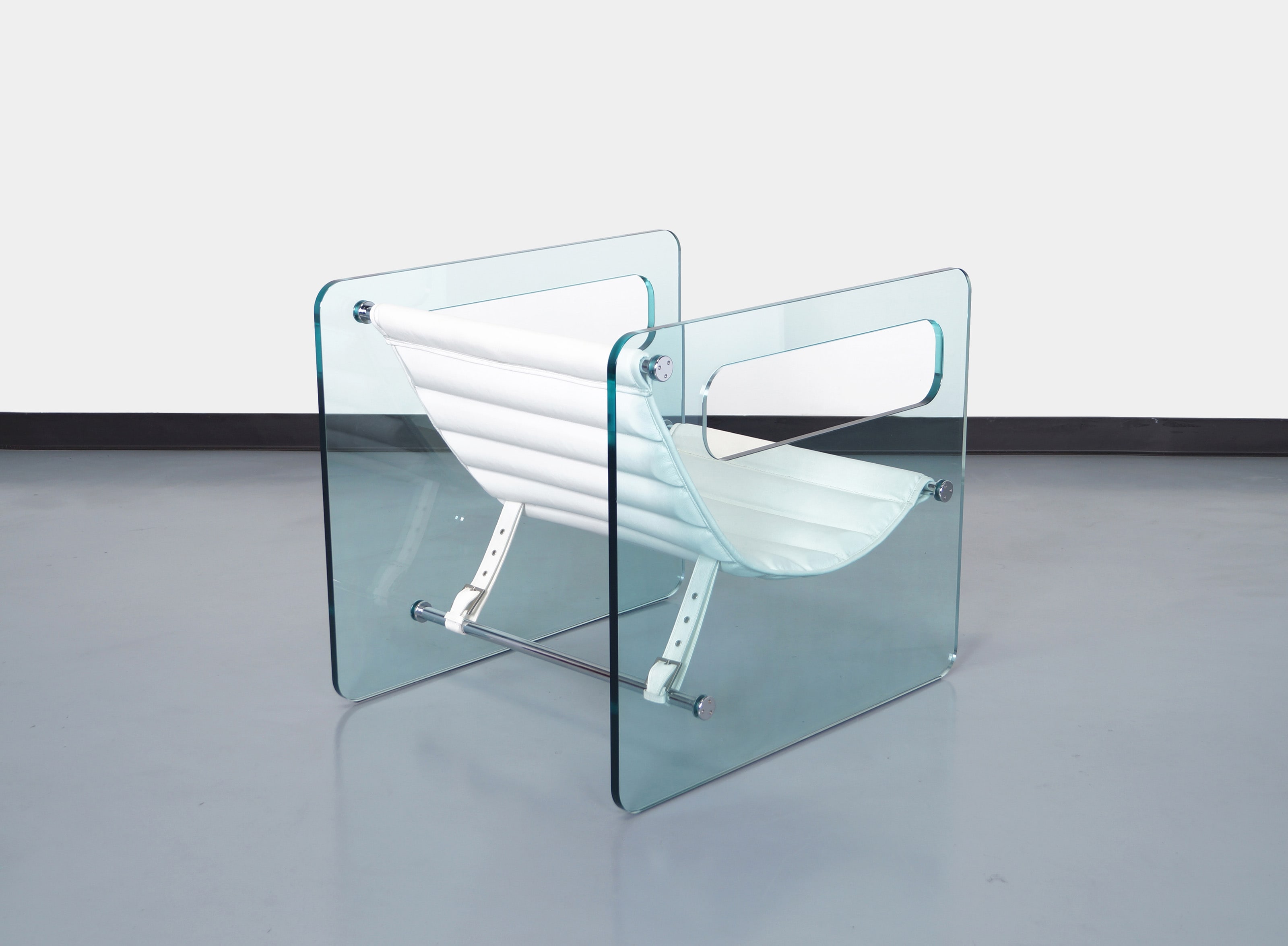 Italian Naked Glass Lounge Chairs by Giovanni Tommaso