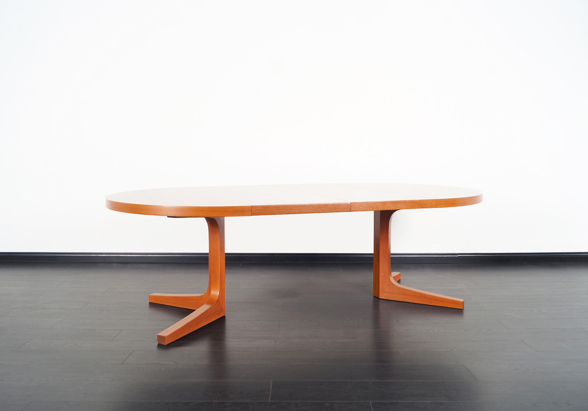 Danish Modern Extendable Teak Dining Table