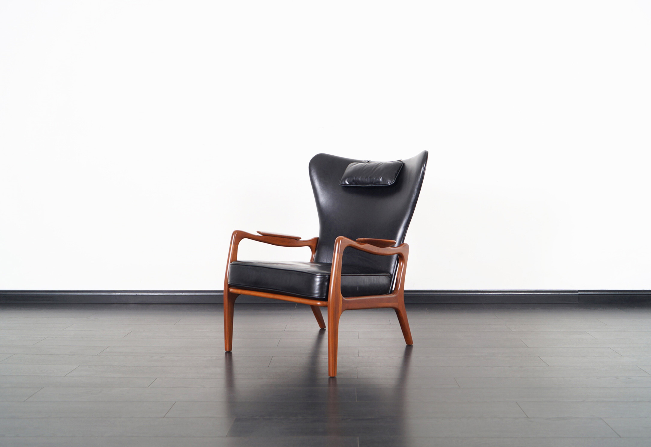 Vintage Model 1410-C Leather Lounge Chairs by Adrian Pearsall